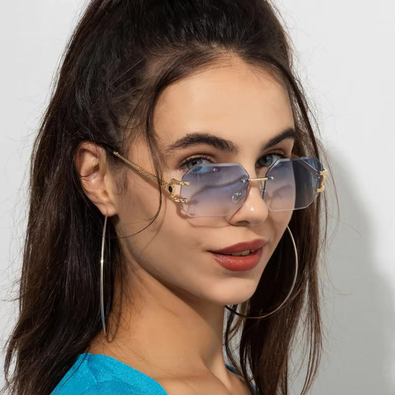 Amarra Rimeless Sunglasses