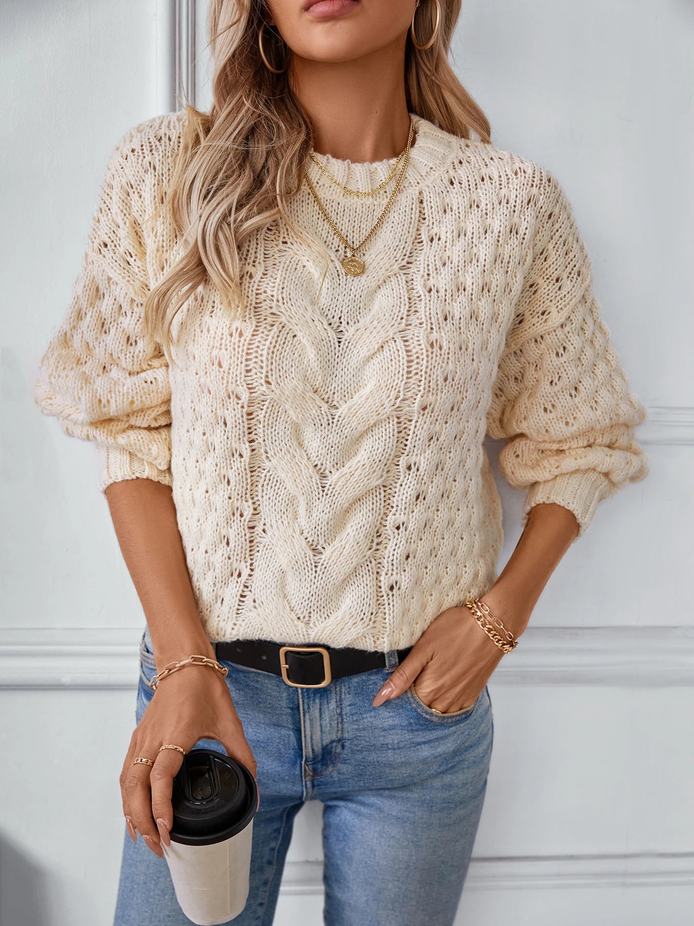 Relaxed Cable Knit Sweater