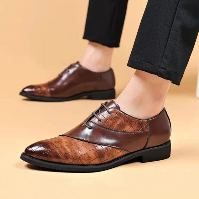 Crestford Woven Timeless Oxford